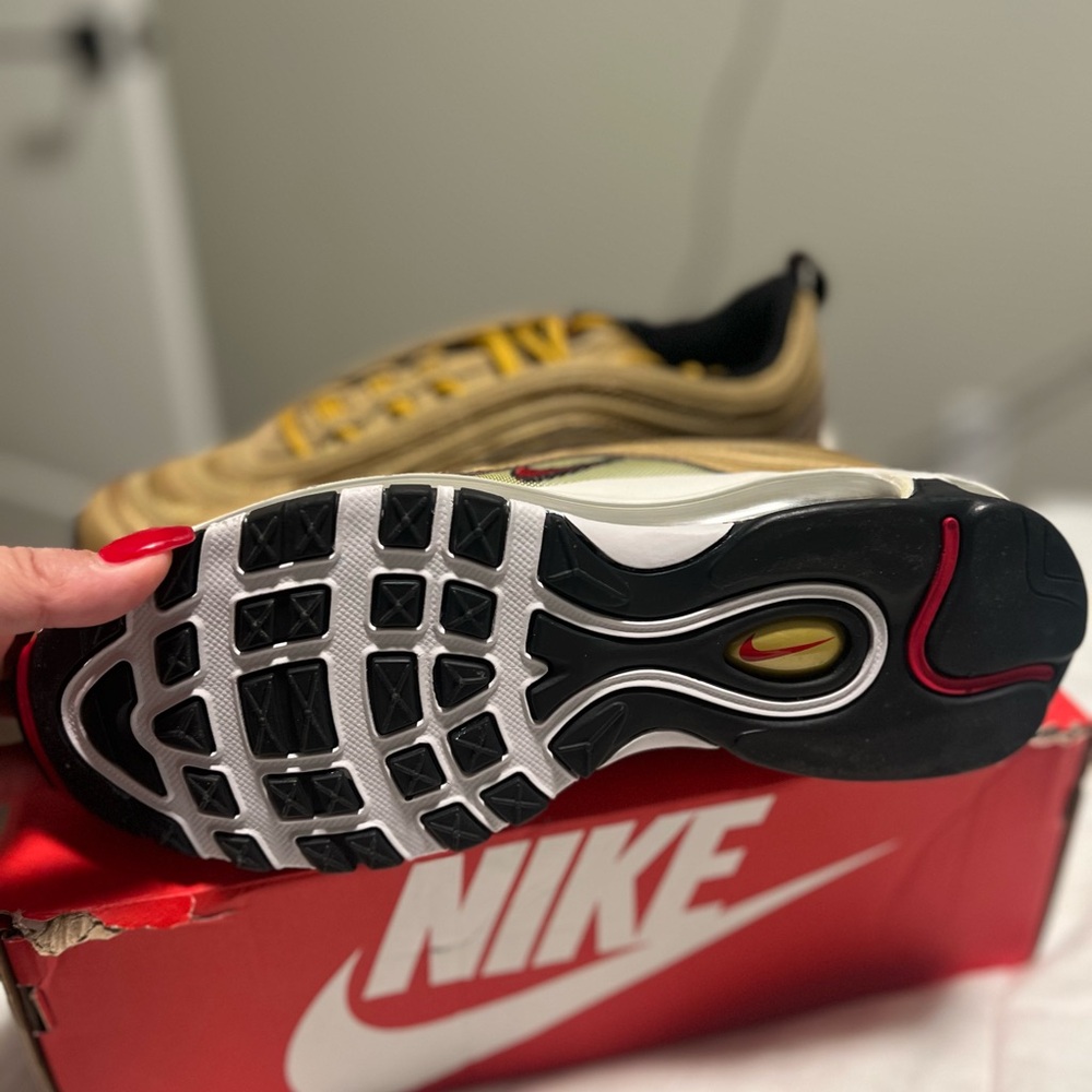 Nike Air Max 97 Gold Sneakers - Picture 5 of 6